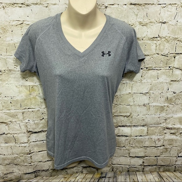 Under Armour Gray Semi Fitted V Neck Short Sleeve Top - Picture 1 of 5